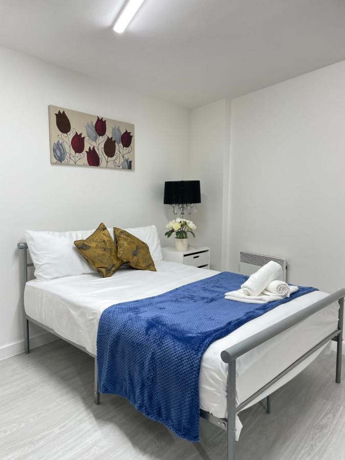 Wharf Inn Premier Apartment Central Manchester - Free Private Parking Exterior photo